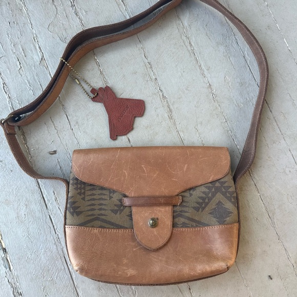 Pendleton Small Leather Crossbody Purse Aztec Green - Picture 1 of 8